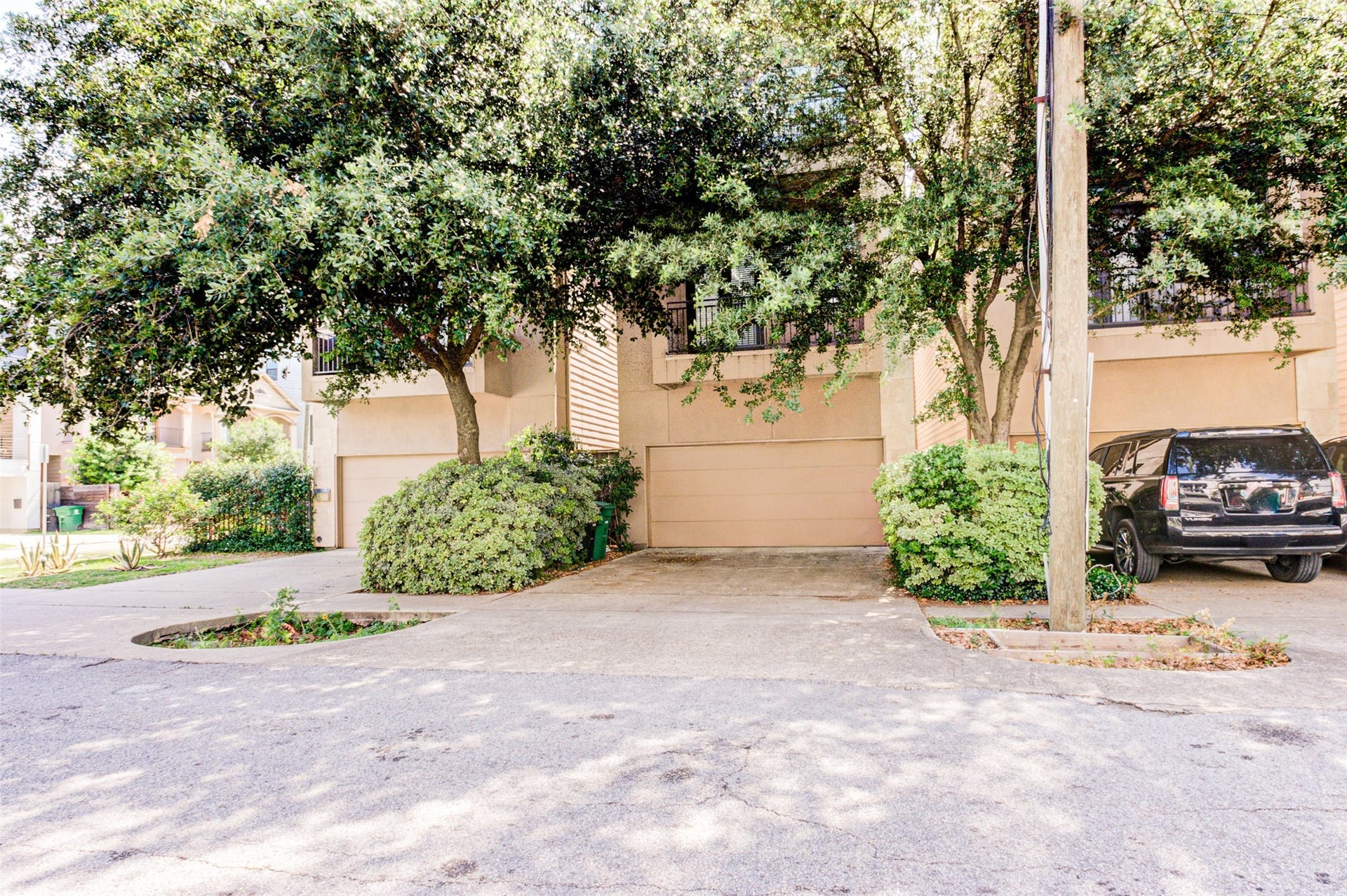 2314 Arabelle Street, Houston, TX 77007 2314 Arabelle Street, Houston, TX 77007
