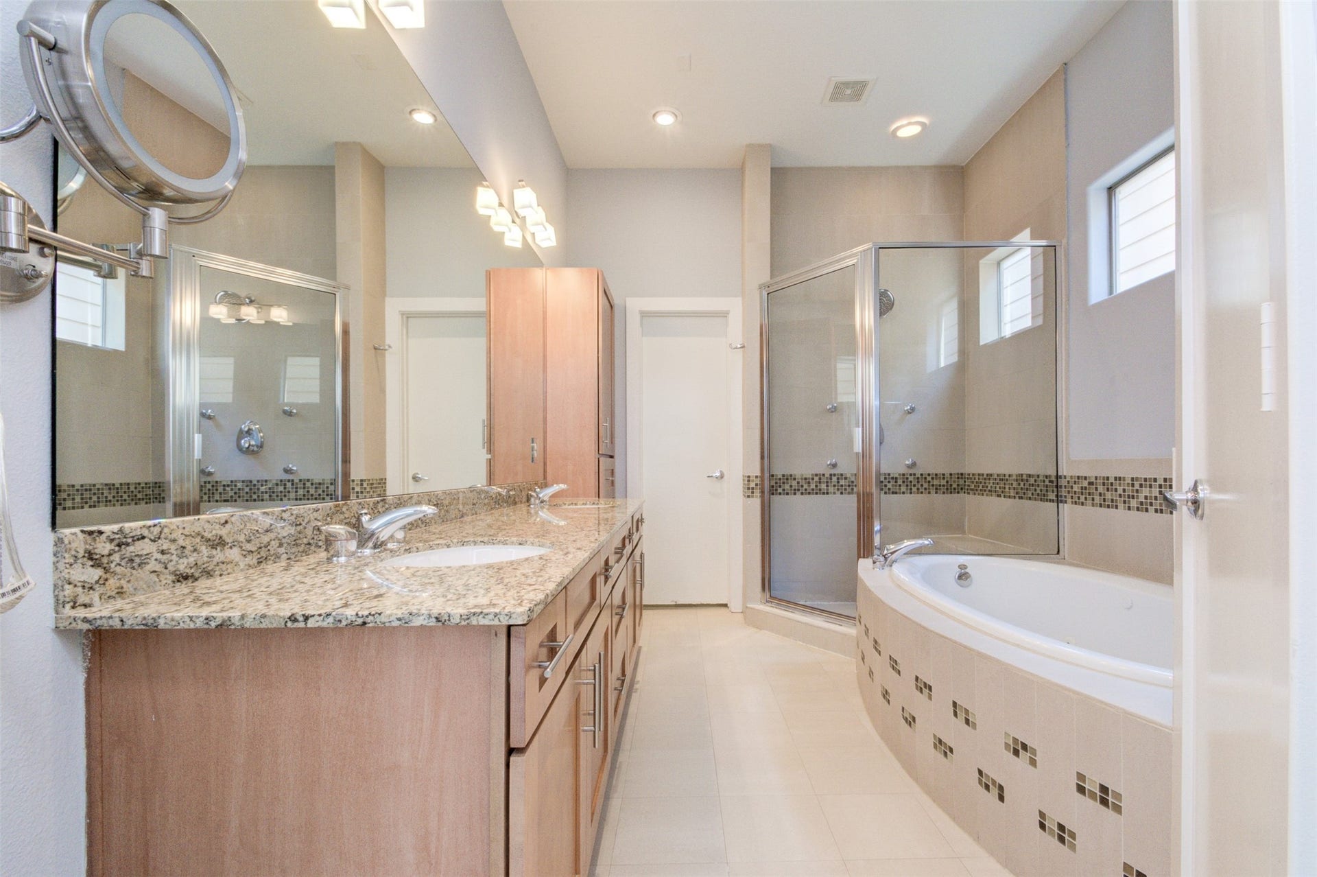 2314 Arabelle Street, Houston, TX 77007 2314 Arabelle Street, Houston, TX 77007