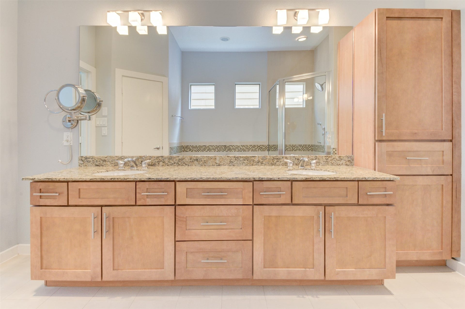 2314 Arabelle Street, Houston, TX 77007 2314 Arabelle Street, Houston, TX 77007