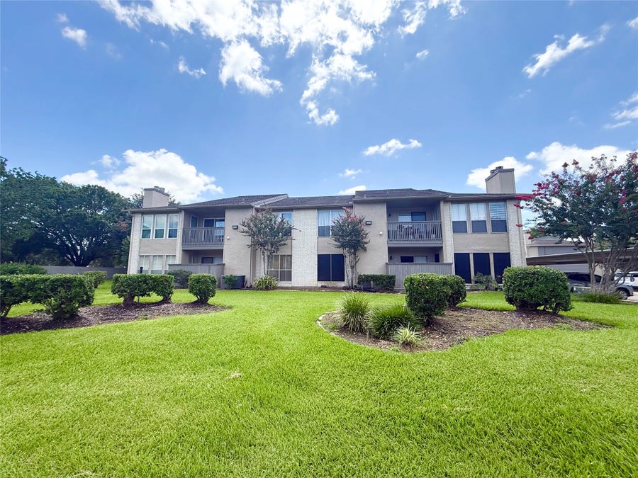 Property photo for 1900 Bay Area Boulevard, #102, Houston, TX