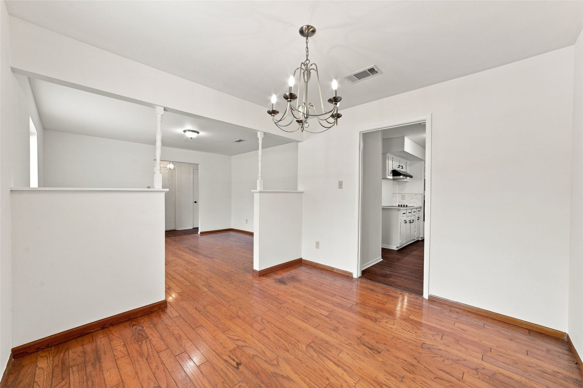 21735 Greenham Drive, Houston, TX 77388 21735 Greenham Drive, Houston, TX 77388