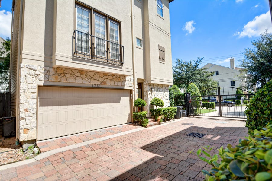 Property photo for 2731 Sherwin Street, Houston, TX