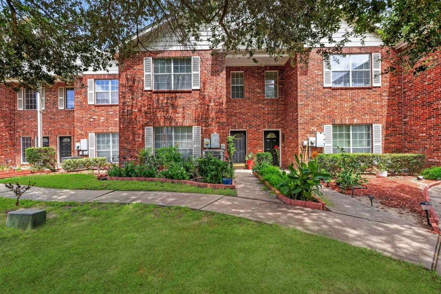 Property photo for 13673 Garden Grove Court, #275, Houston, TX