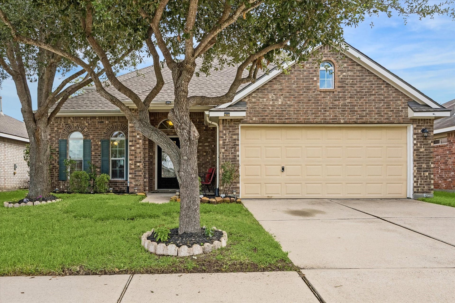 13915 Early Dew Court, Houston, TX 77045