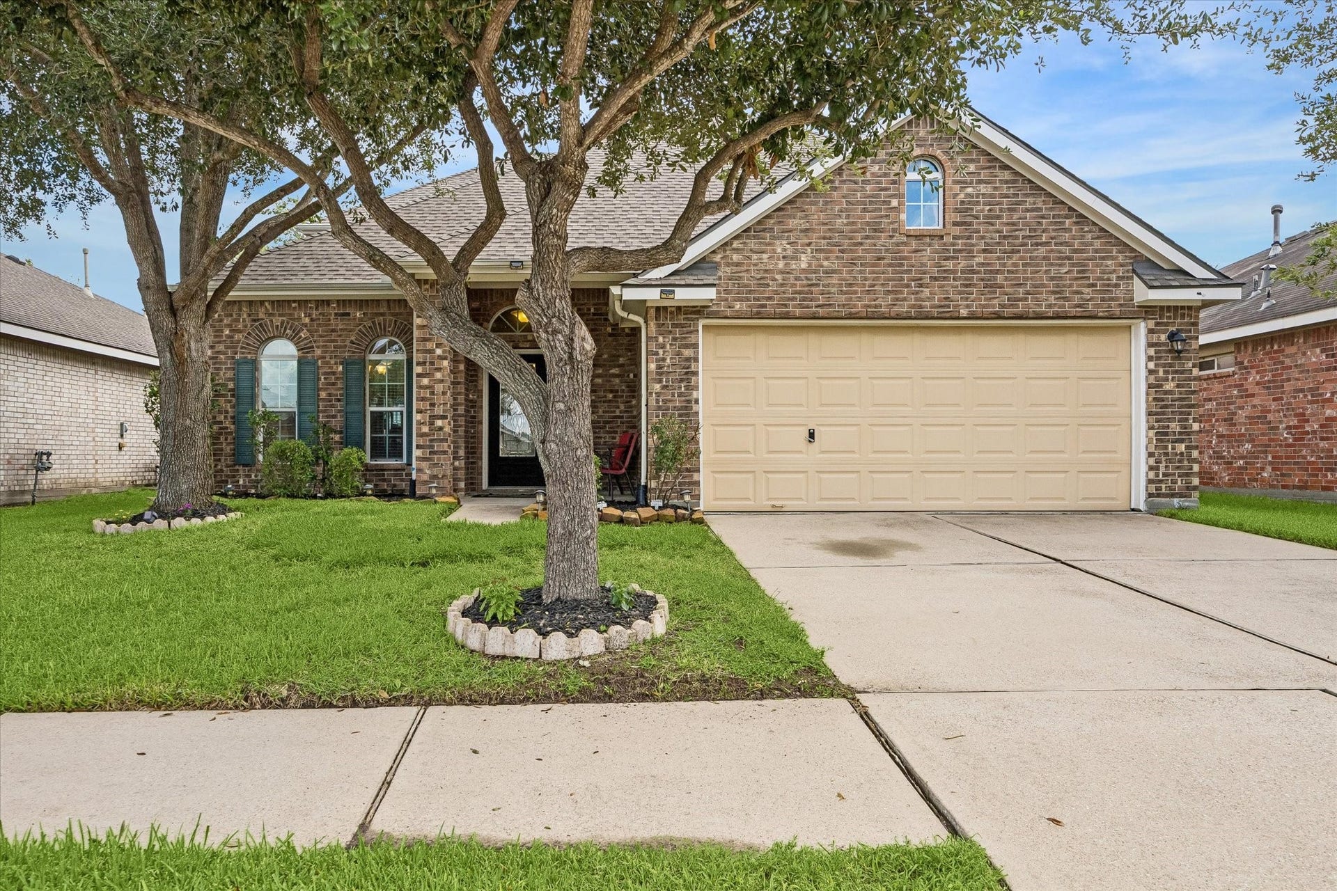 13915 Early Dew Court, Houston, TX 77045