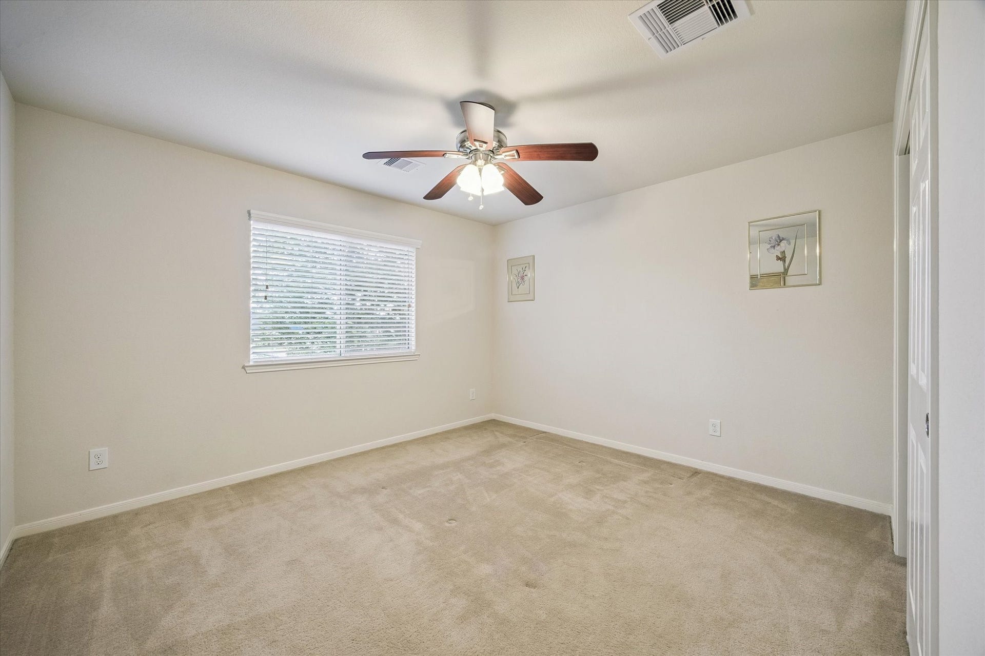 13915 Early Dew Court, Houston, TX 77045