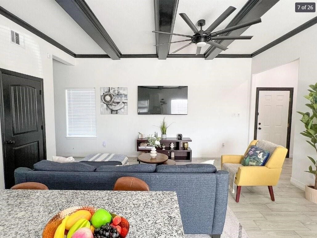 3407 Sakowitz Street, Houston, TX 77026