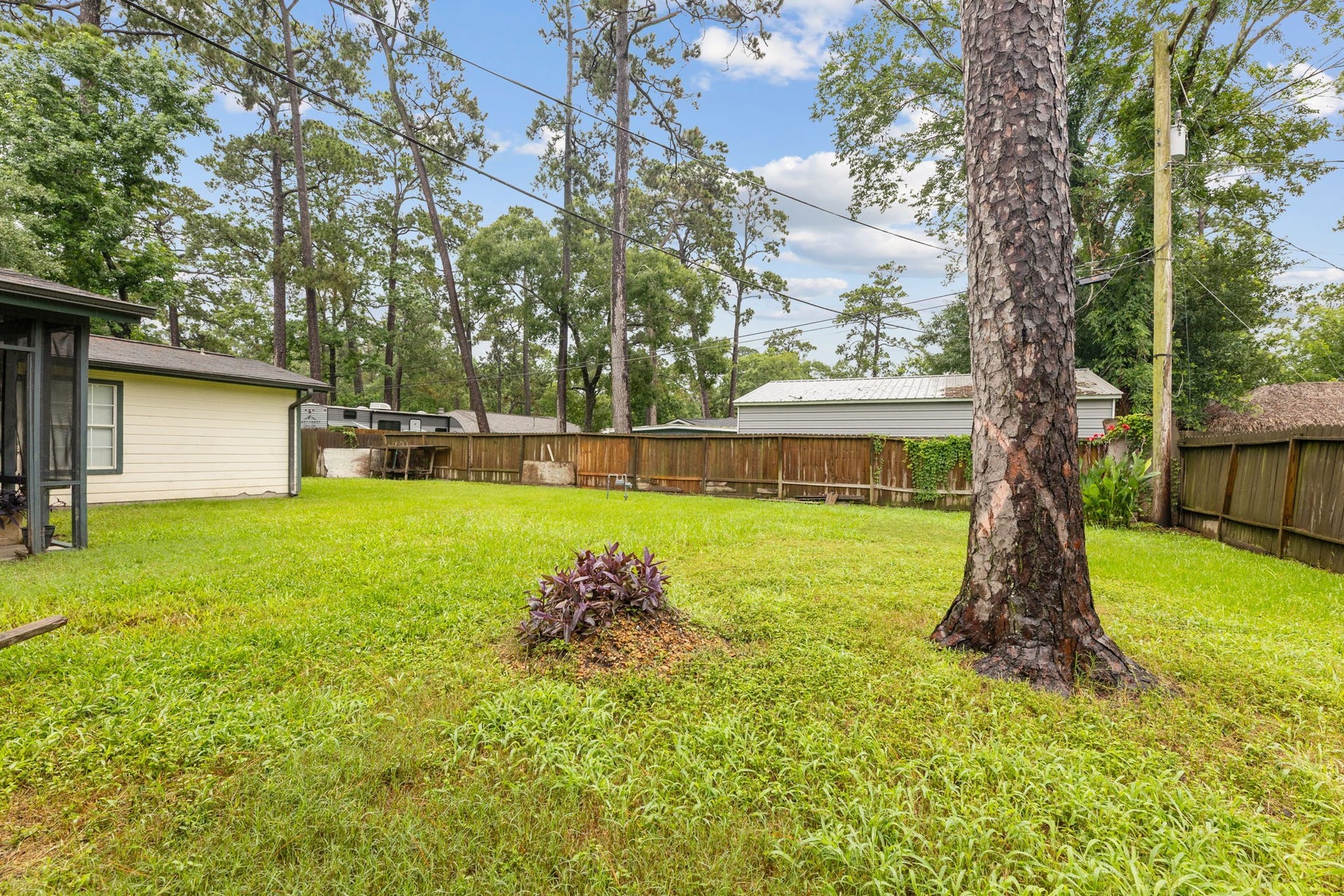 1034 Royal Oak Drive, Dickinson, TX 77539 1034 Royal Oak Drive, Dickinson, TX 77539