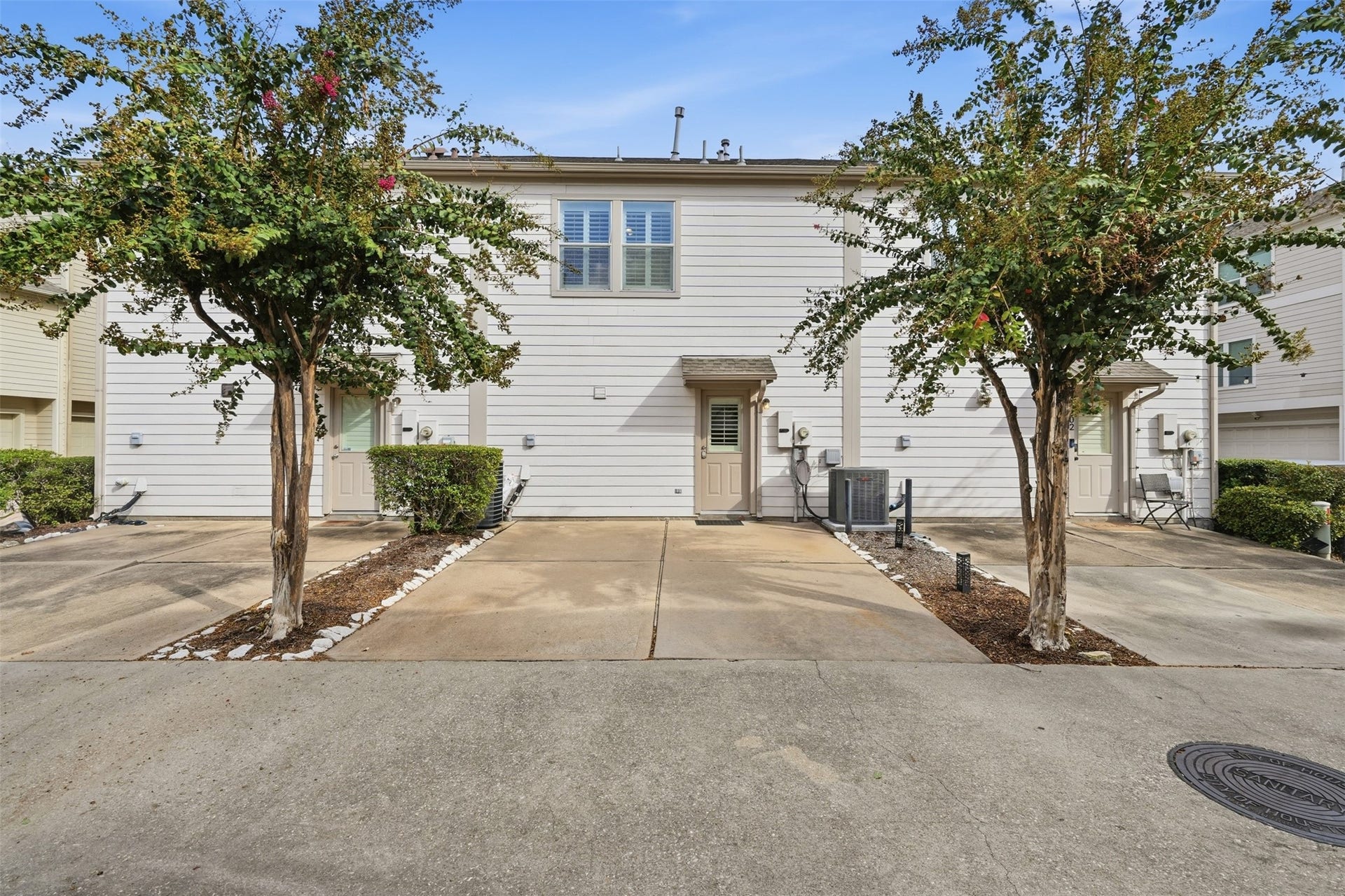 806 W Heights Hollow Lane, Houston, TX 77007 806 W Heights Hollow Lane, Houston, TX 77007