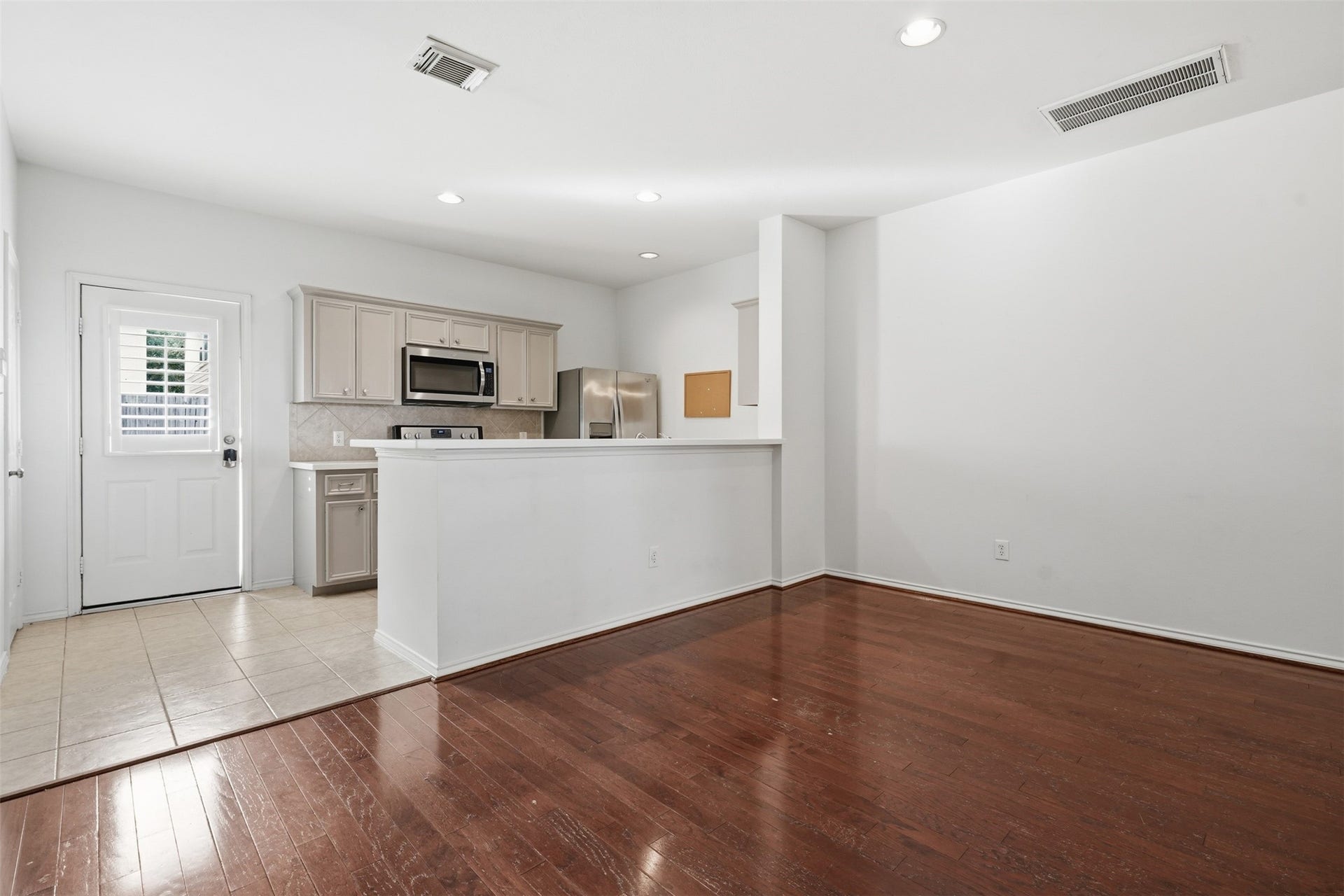 806 W Heights Hollow Lane, Houston, TX 77007 806 W Heights Hollow Lane, Houston, TX 77007