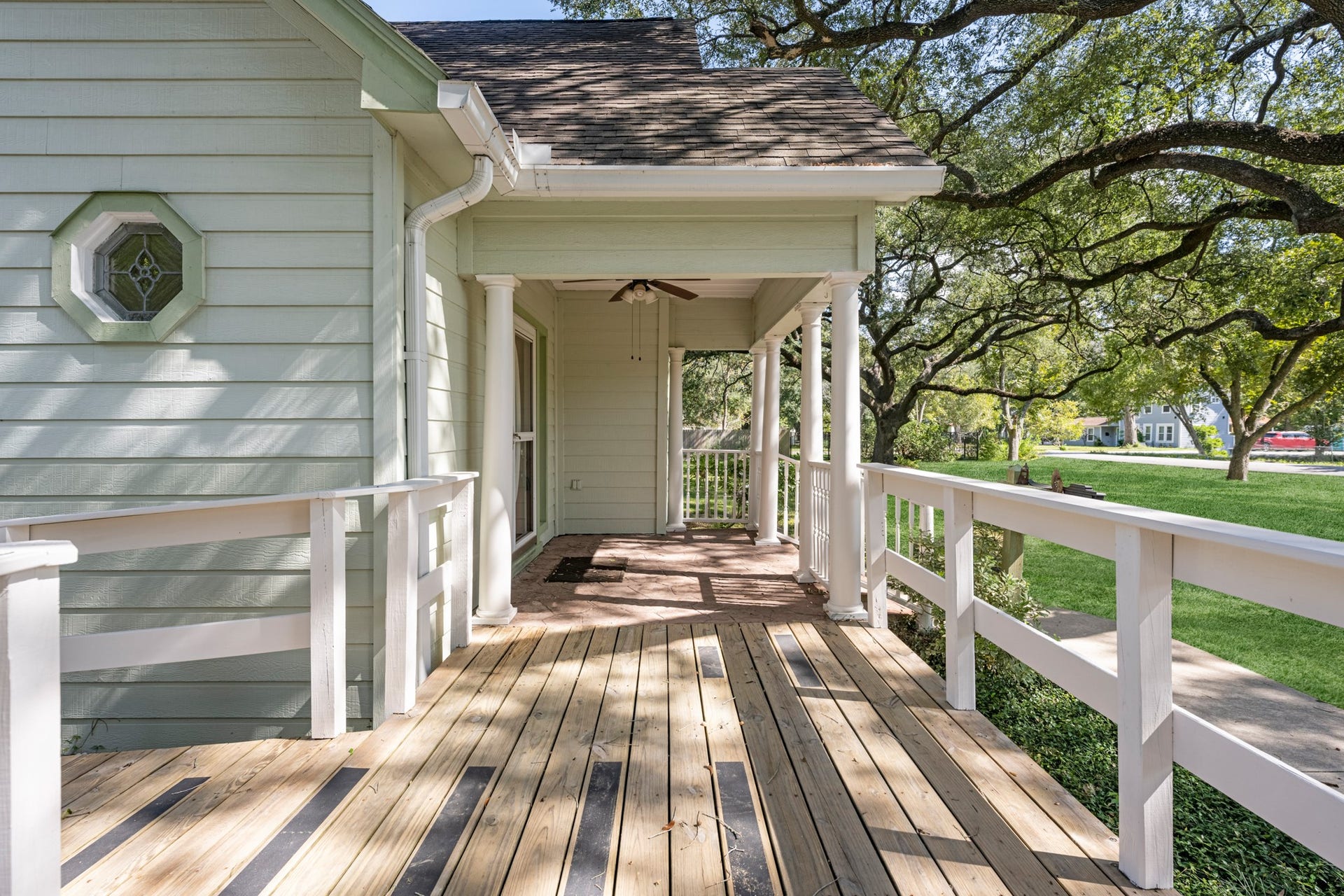 7475 Ashburn Street, Houston, TX 77061 7475 Ashburn Street, Houston, TX 77061