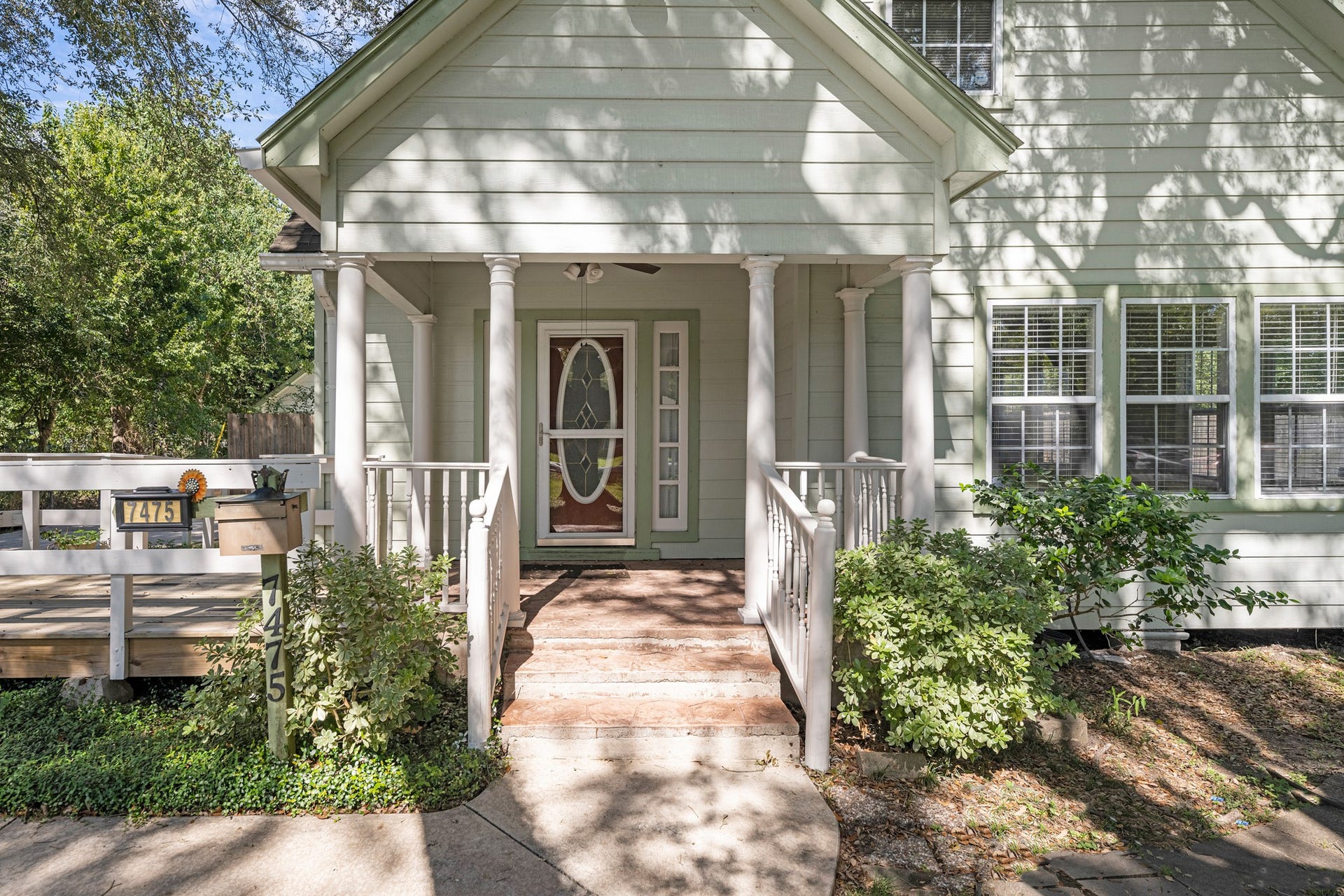 7475 Ashburn Street, Houston, TX 77061 7475 Ashburn Street, Houston, TX 77061