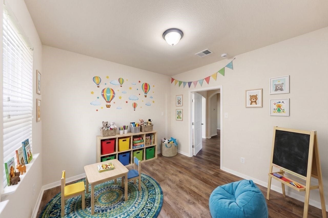 5182 Echo Falls Drive, Alvin, TX 77511 Flex Room's location makes this space ideal for a first floor game room