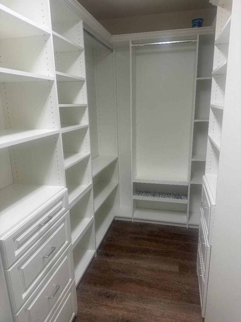 5182 Echo Falls Drive, Alvin, TX 77511 Another view of the custom closet, Plenty of room for all your fashion needs!