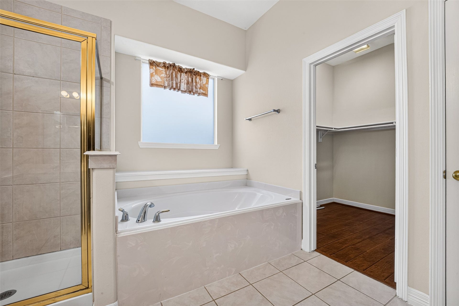 12003 Banks Run Drive, Pearland, TX 77584