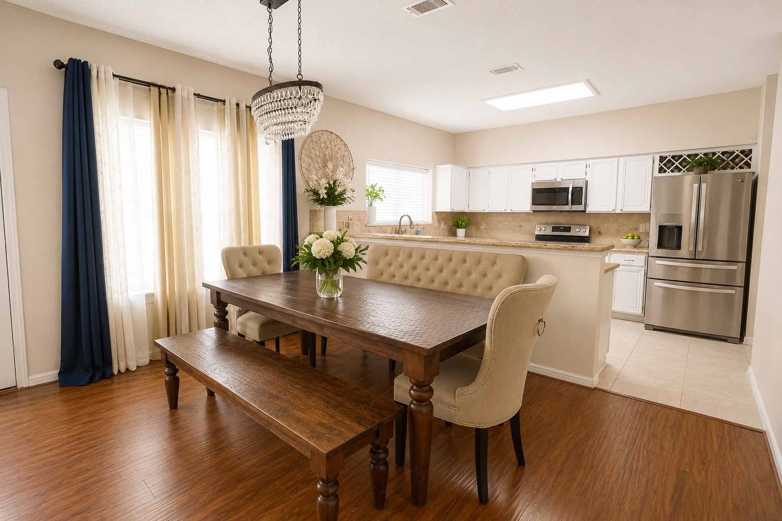 2306 Bent River Drive, Sugar Land, TX 77479 Breakfast area