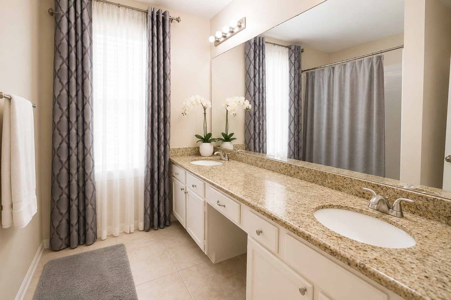 2306 Bent River Drive, Sugar Land, TX 77479 Guest bathroom