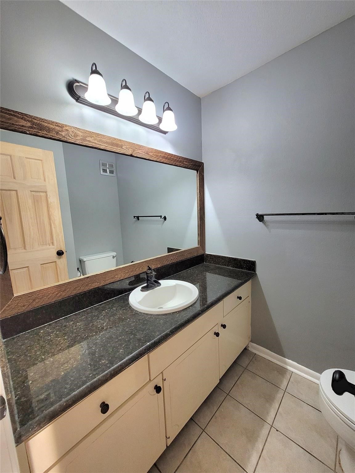 6471 Burgoyne Road, #31, Houston, TX 77057 6471 Burgoyne Road, #31, Houston, TX 77057