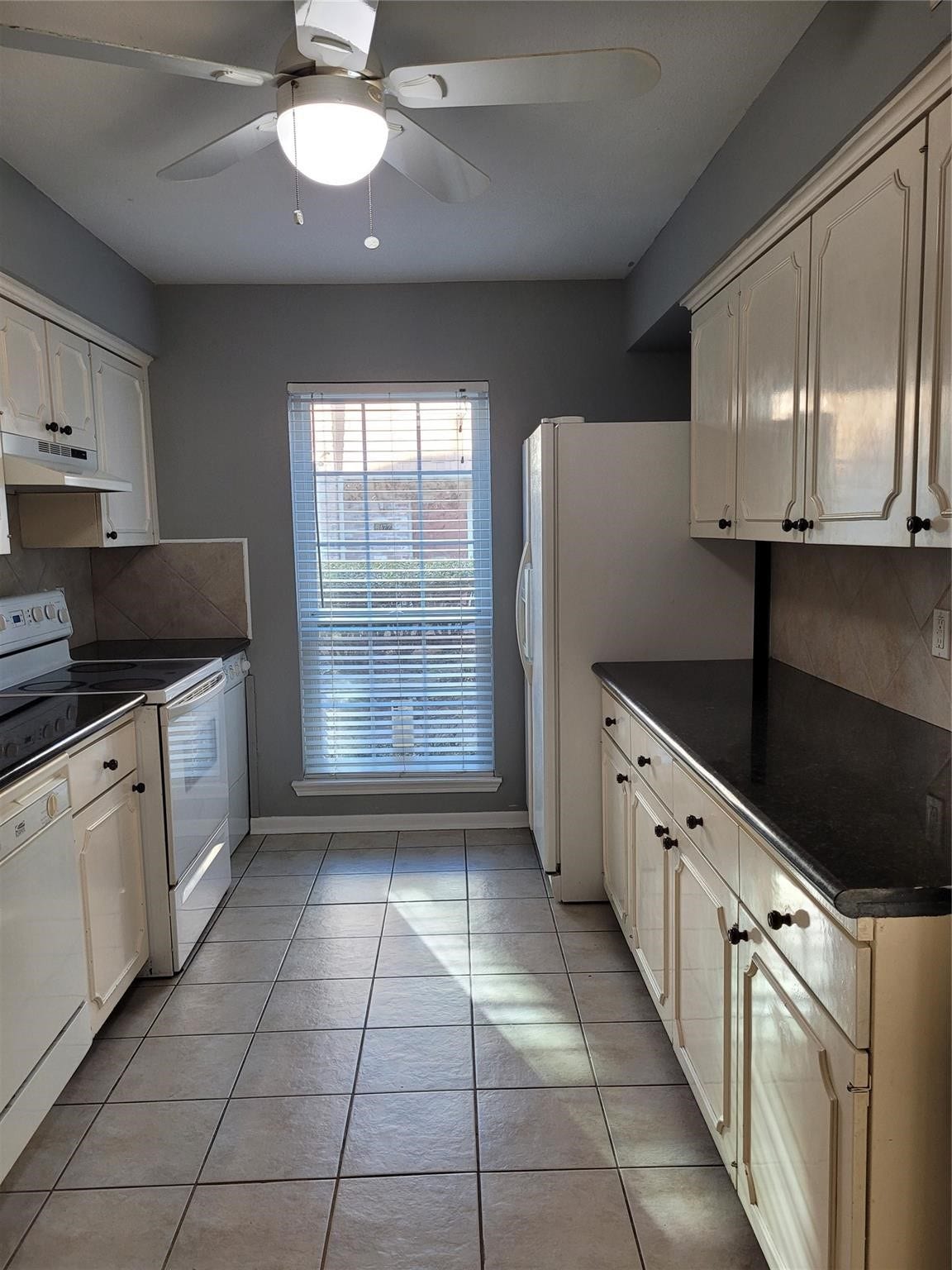 6471 Burgoyne Road, #31, Houston, TX 77057 6471 Burgoyne Road, #31, Houston, TX 77057
