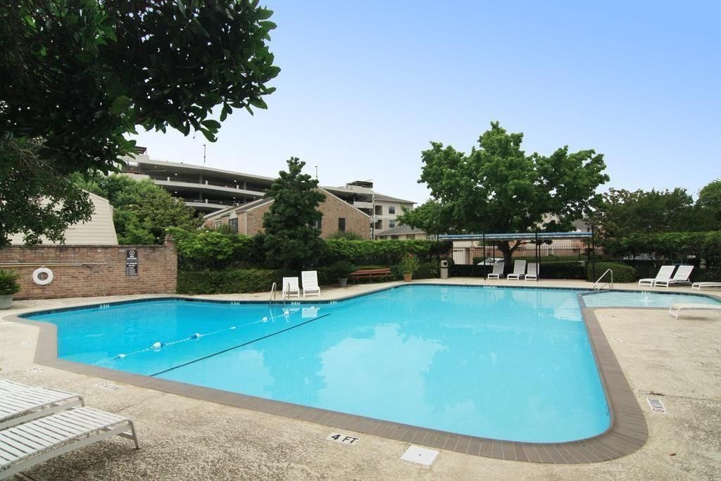 6471 Burgoyne Road, #31, Houston, TX 77057 6471 Burgoyne Road, #31, Houston, TX 77057