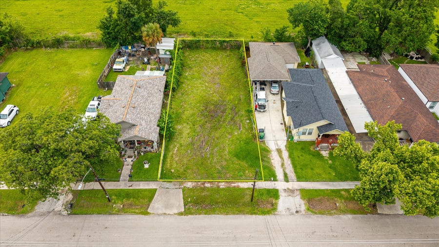 Property photo for 2619 Stevens Street, Houston, TX