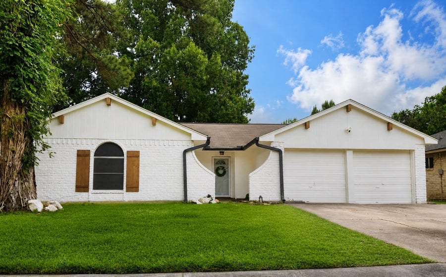 Property photo for 6306 Brookgate Drive Drive, Spring, TX