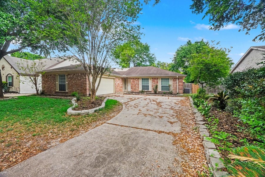 Property photo for 22206 Fincastle Drive, Katy, TX