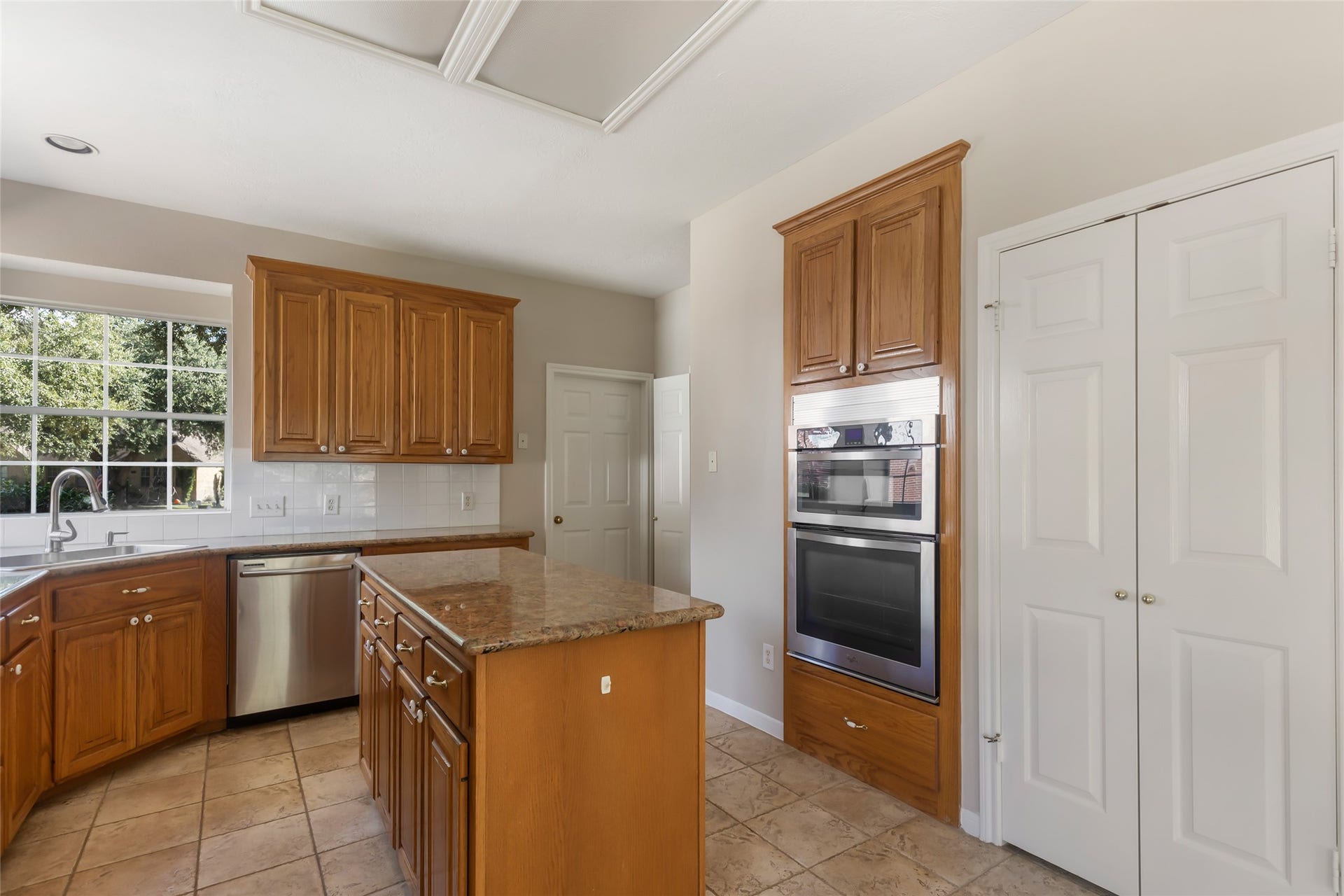 2007 Southern Place, Richmond, TX 77406 2007 Southern Place, Richmond, TX 77406