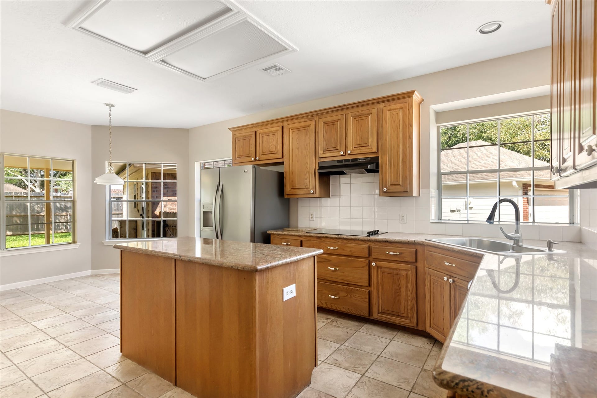 2007 Southern Place, Richmond, TX 77406 2007 Southern Place, Richmond, TX 77406