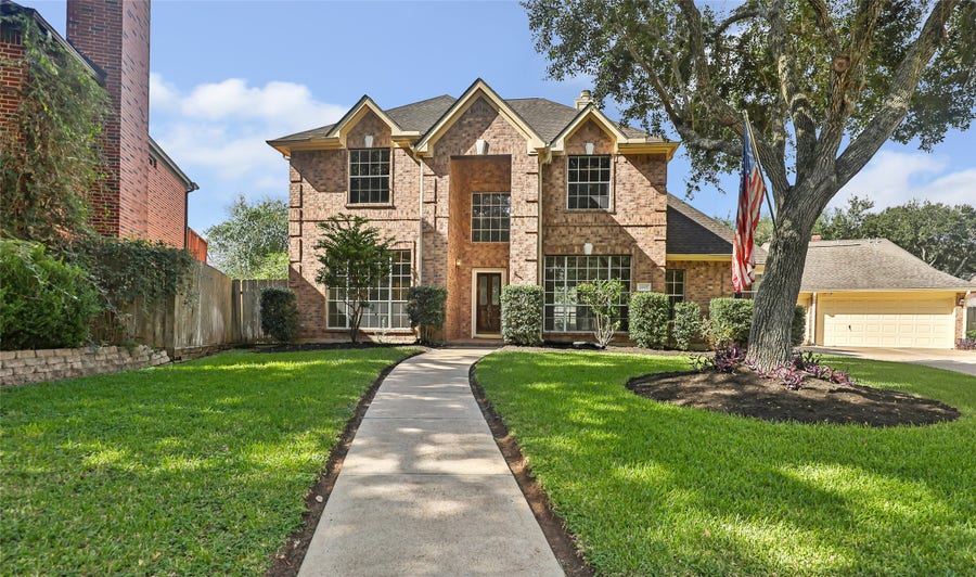 Property photo for 2007 Southern Place, Richmond, TX