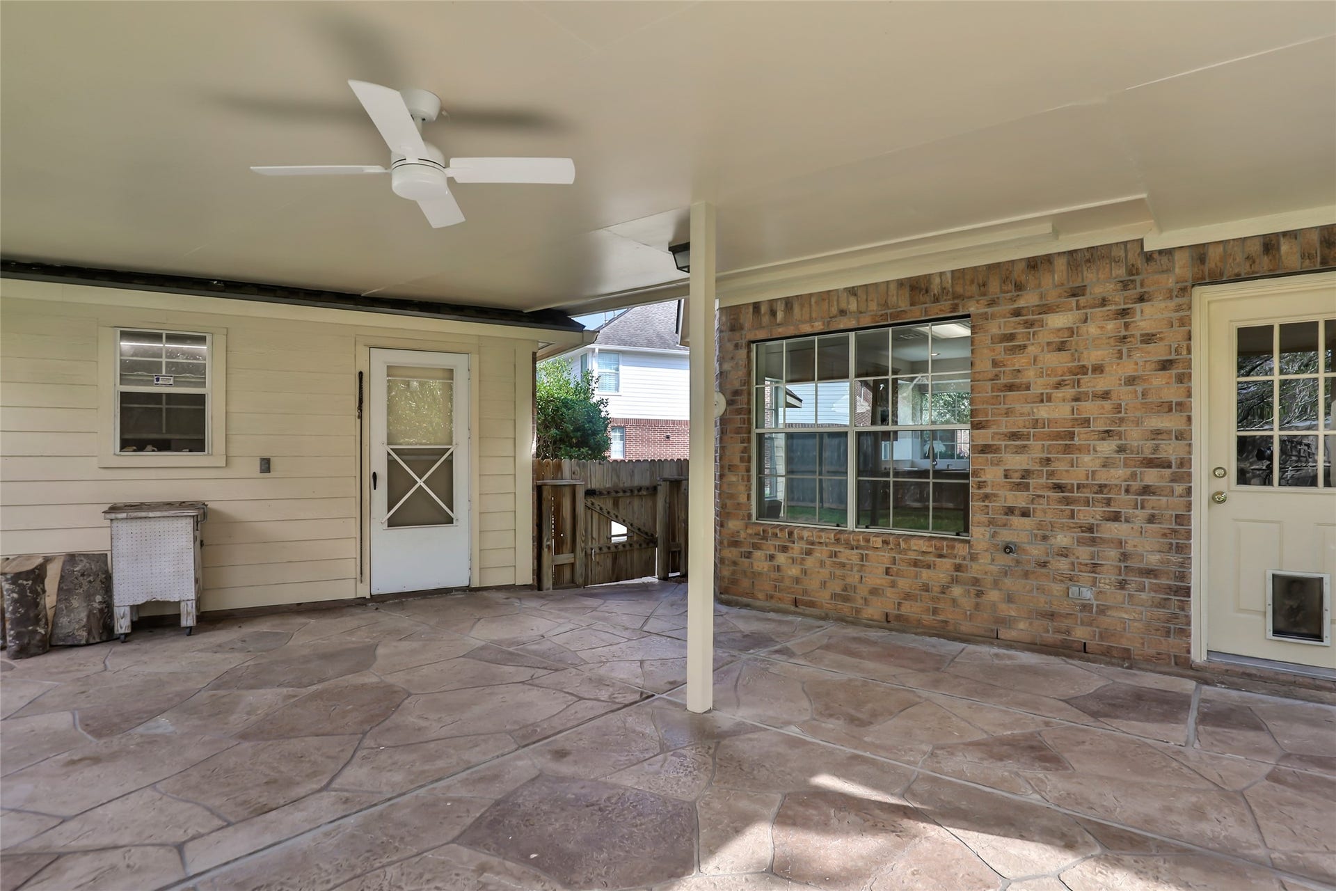 2007 Southern Place, Richmond, TX 77406 2007 Southern Place, Richmond, TX 77406