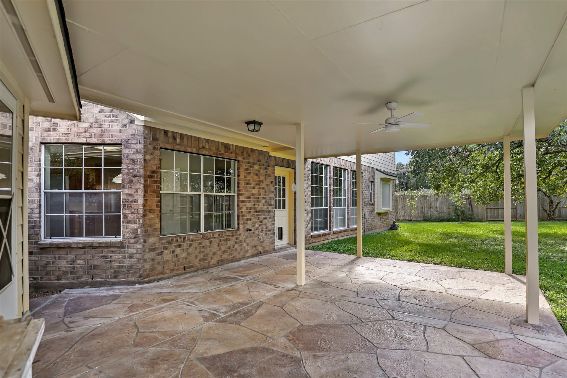 2007 Southern Place, Richmond, TX 77406 2007 Southern Place, Richmond, TX 77406