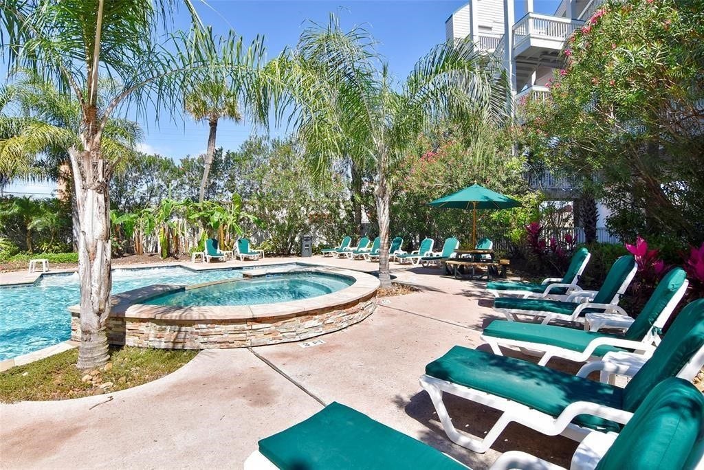 6102 Seawall Boulevard, #195A, Galveston, TX 77551 Welcome to Costal Living