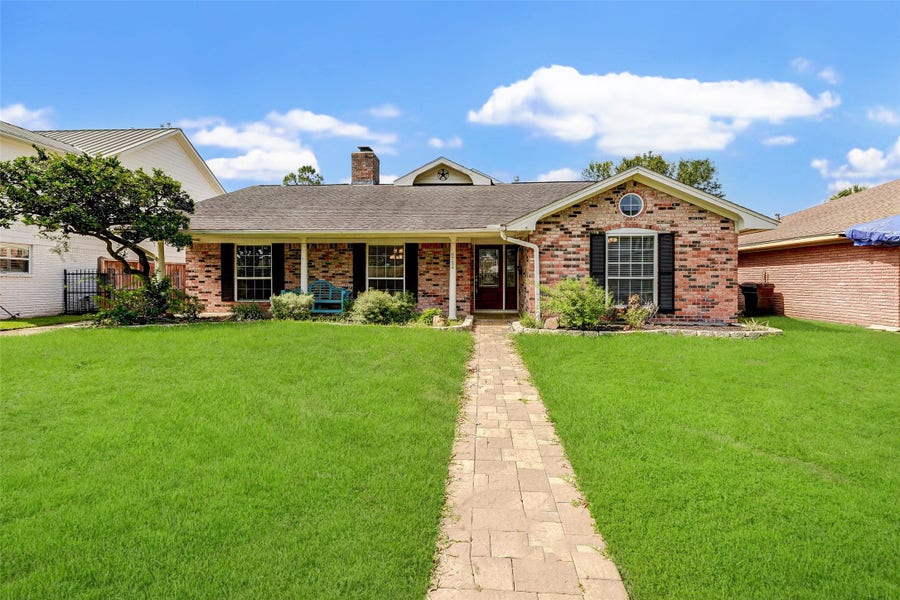 Property photo for 6754 Cindy Lane, Houston, TX