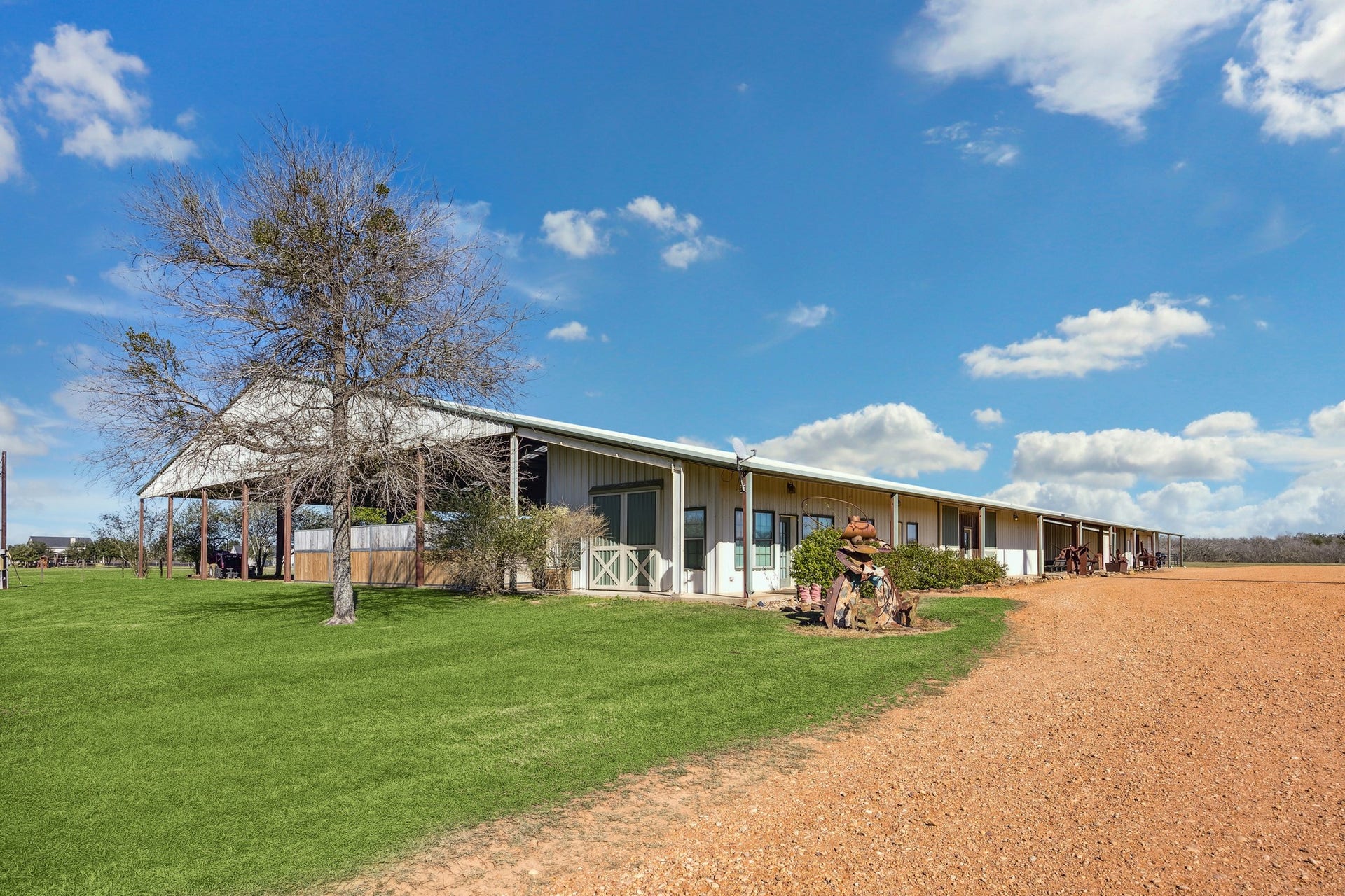 This spacious riding arena is meticulously maintained by the HOA and is situated directly backing up to the property, offering seamless access for equestrian enthusiasts. The site is fully equipped with convenient on-site restrooms, high-quality professional arena lighting for evening use, and the added value of a private guest apartment perfect for hosting visitors or staff.