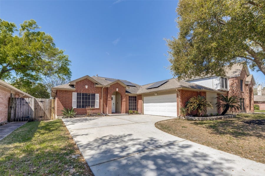 Property photo for 31119 Copperleaf Drive, Spring, TX