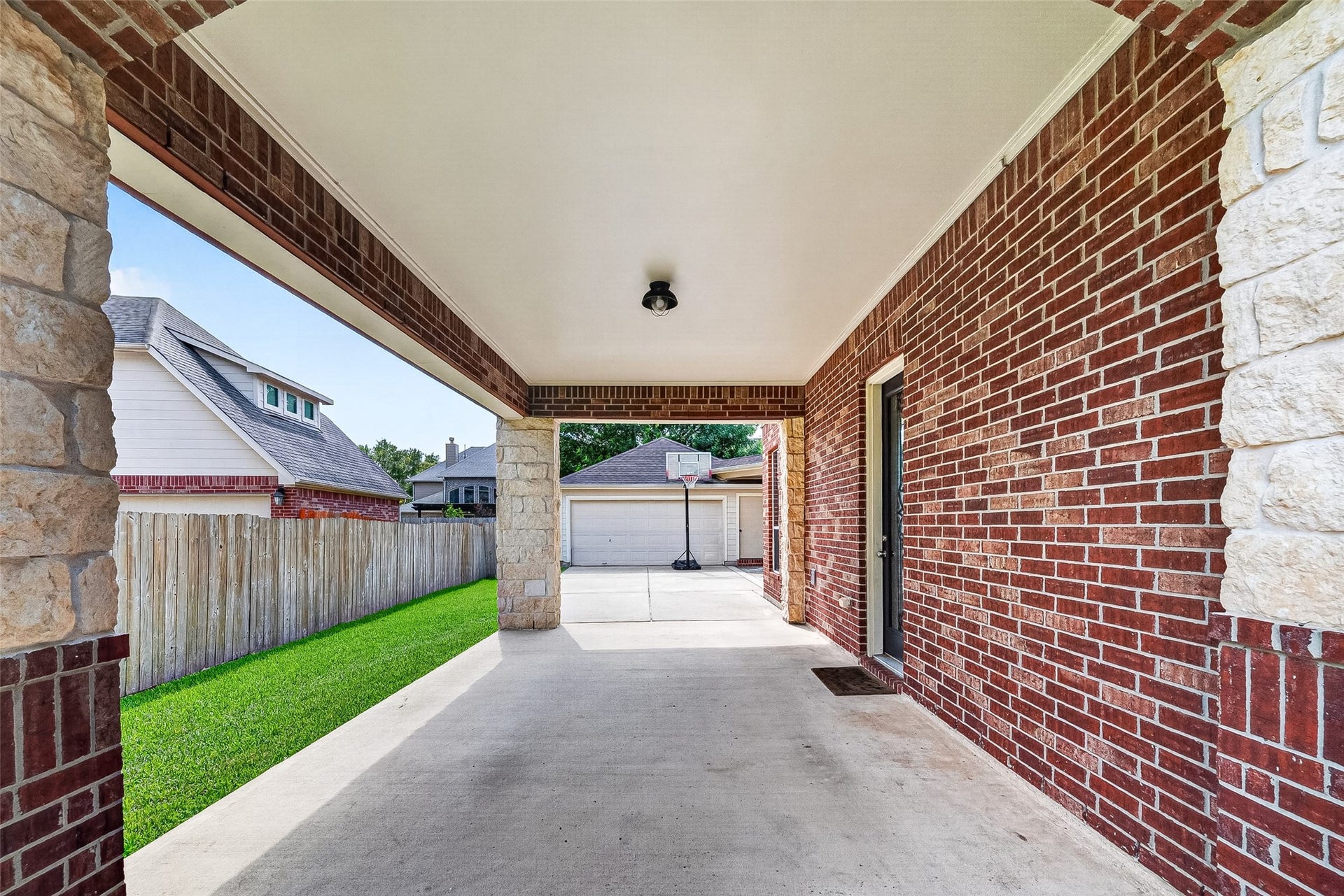 3102 Purple Finch, Missouri City, TX 77459 3102 Purple Finch, Missouri City, TX 77459