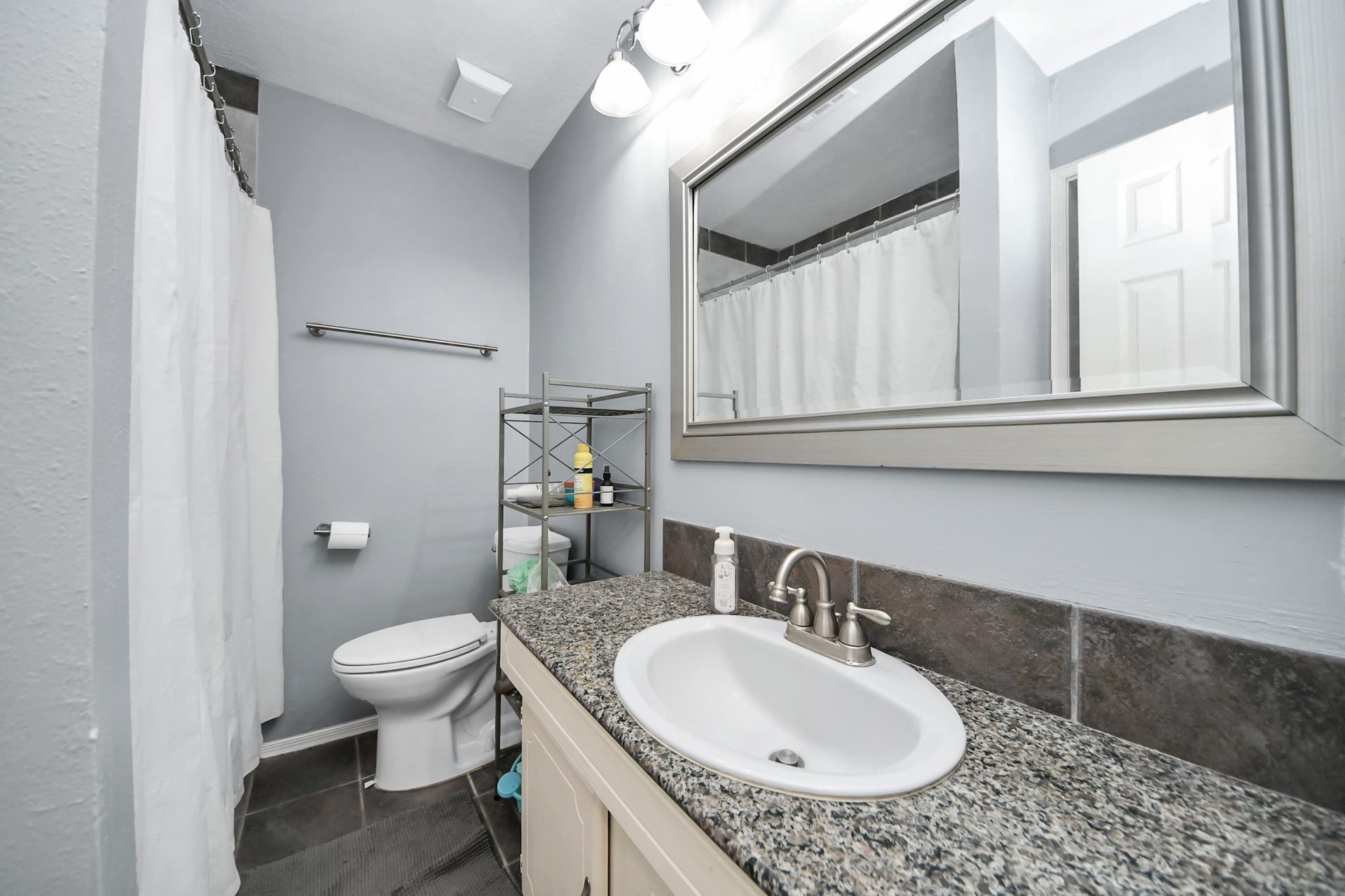 1419 Primrose Street, Conroe, TX 77385 1419 Primrose Street, Conroe, TX 77385