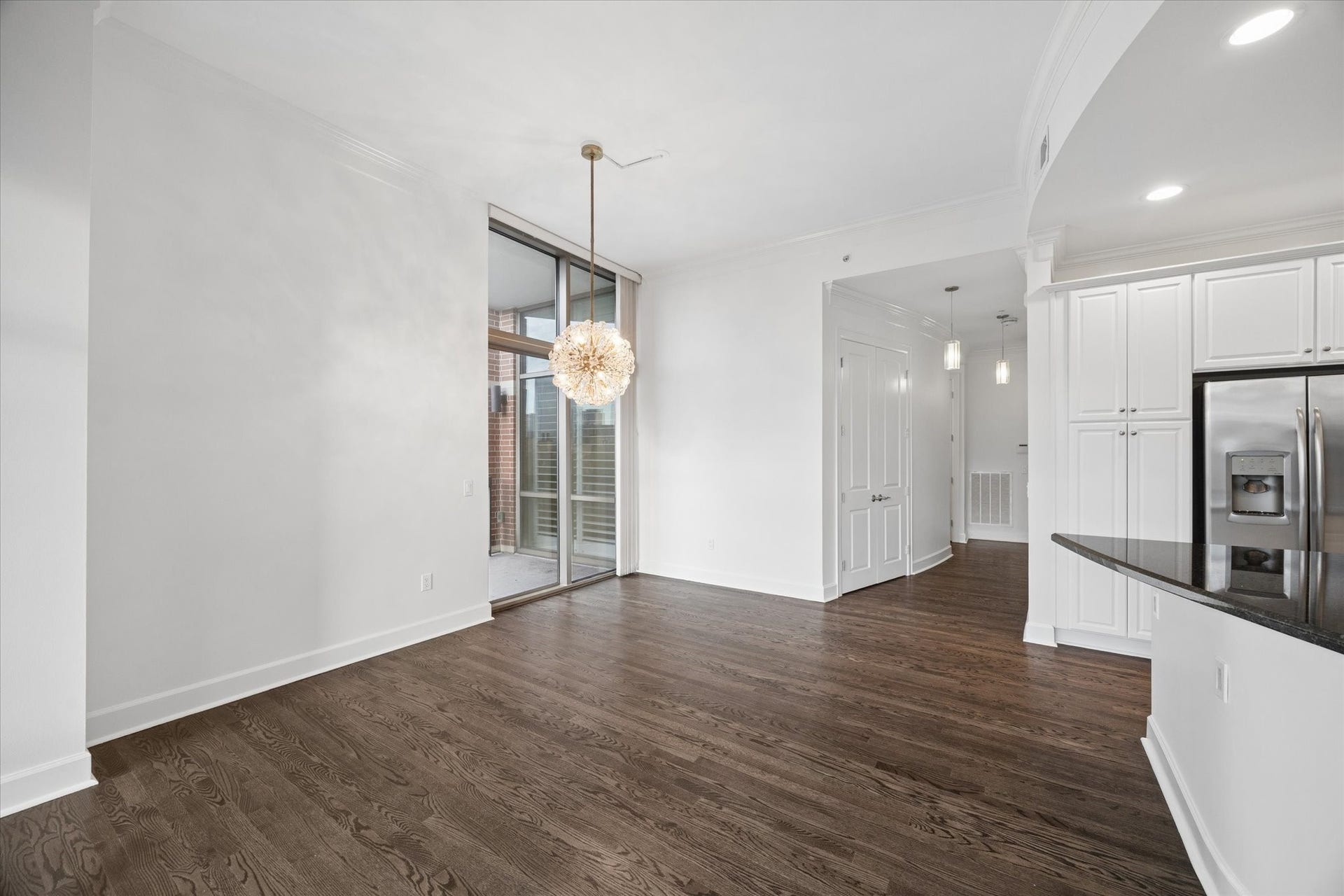 2211 Briarglen Drive, #508, Houston, TX 77027 2211 Briarglen Drive, #508, Houston, TX 77027