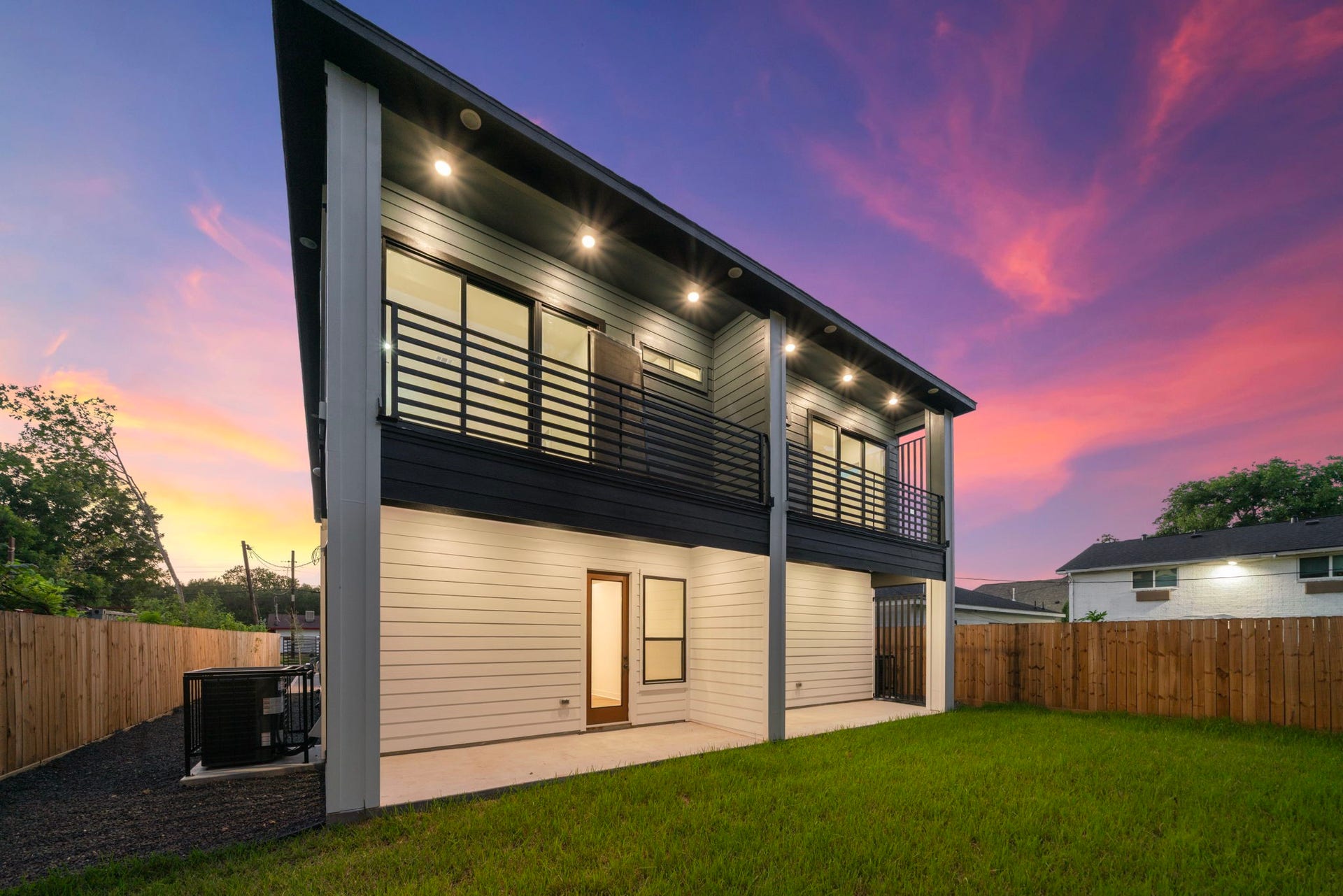 8011 Bowen Street, #A-B, Houston, TX 77051