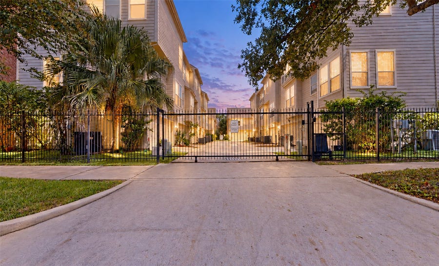 Property photo for 1517 Drew Street, Houston, TX