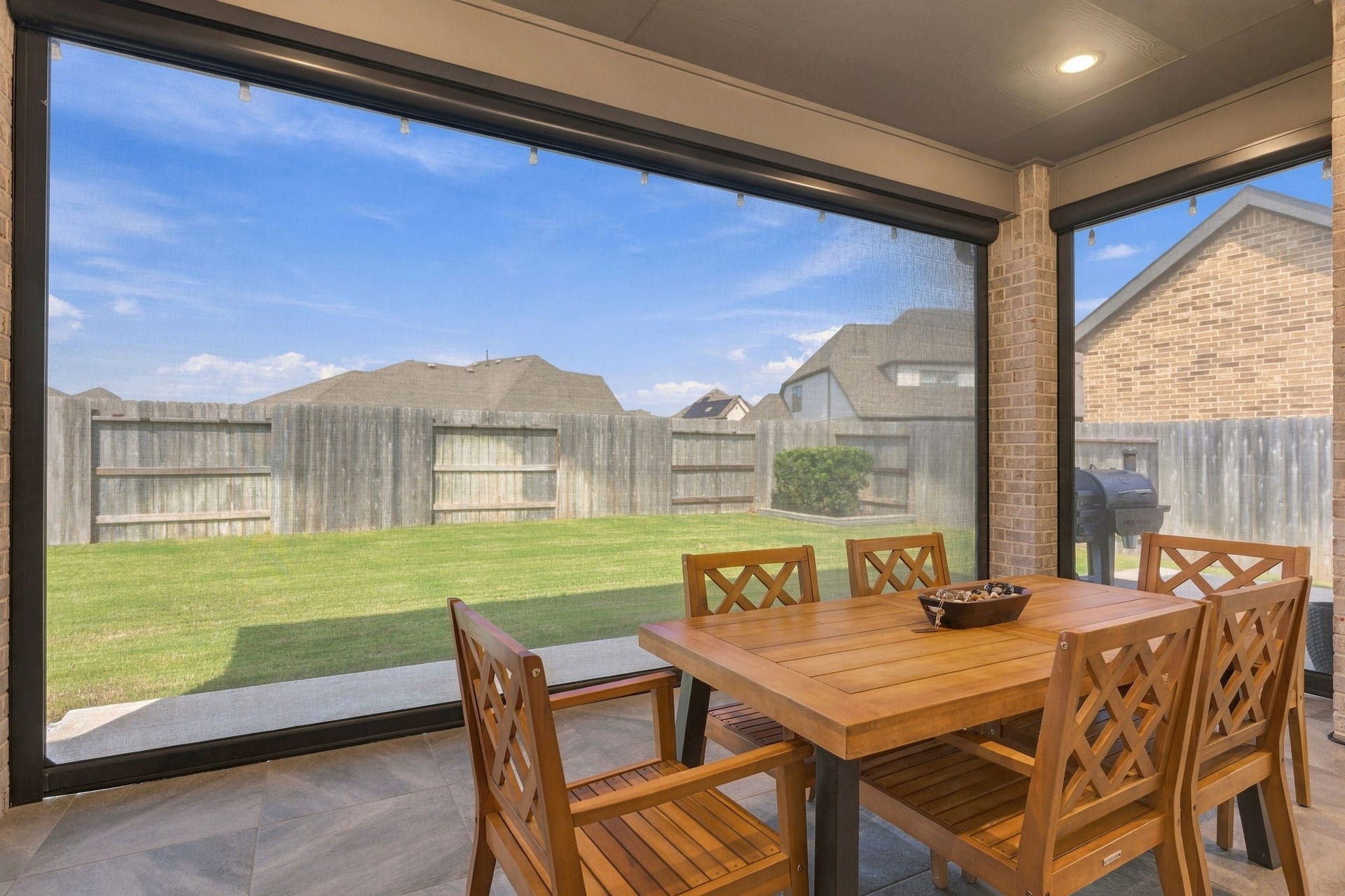 2110 Bronze Creek Lane, Rosenberg, TX 77469 2110 Bronze Creek Lane, Rosenberg, TX 77469