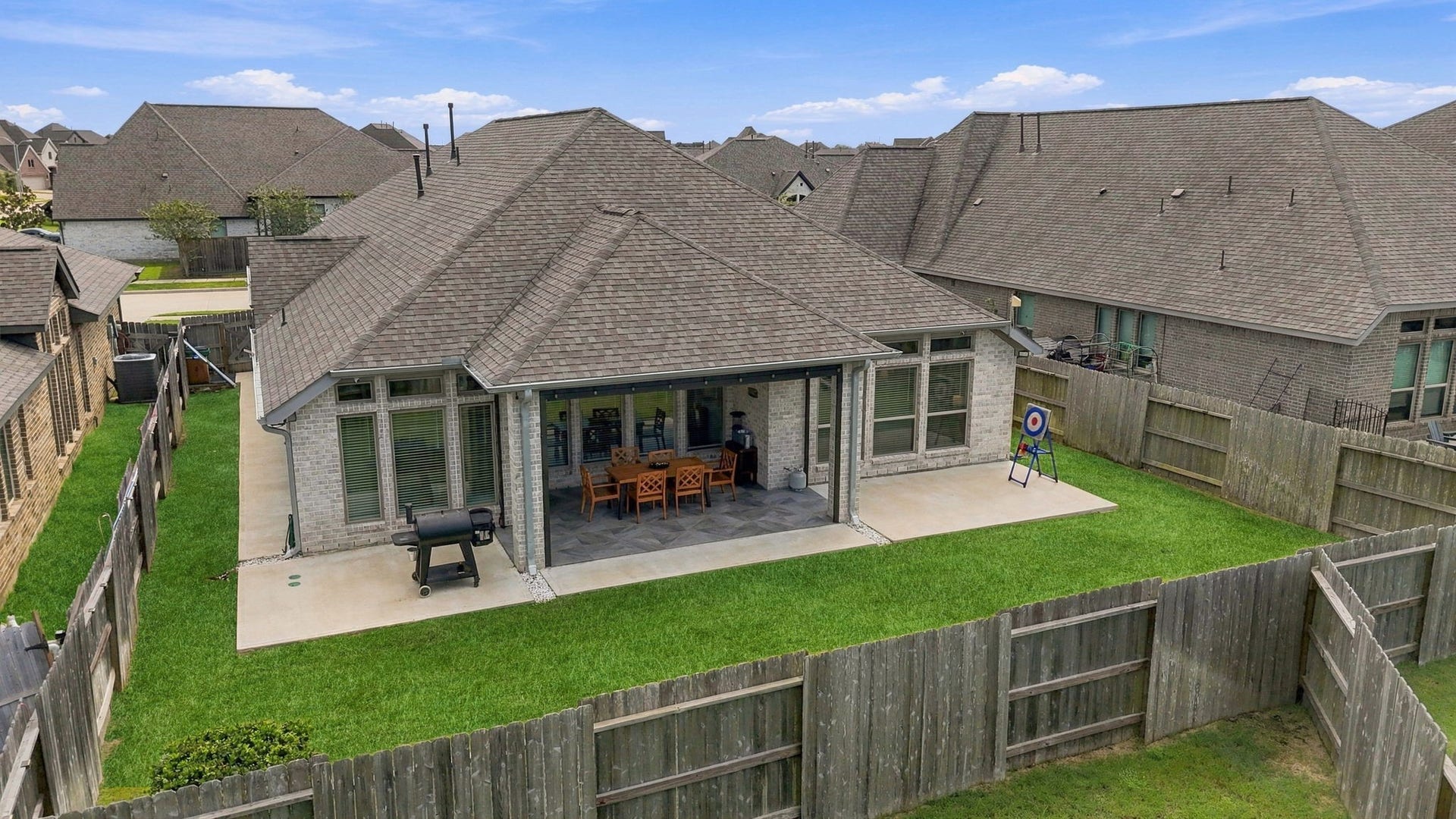 2110 Bronze Creek Lane, Rosenberg, TX 77469 2110 Bronze Creek Lane, Rosenberg, TX 77469