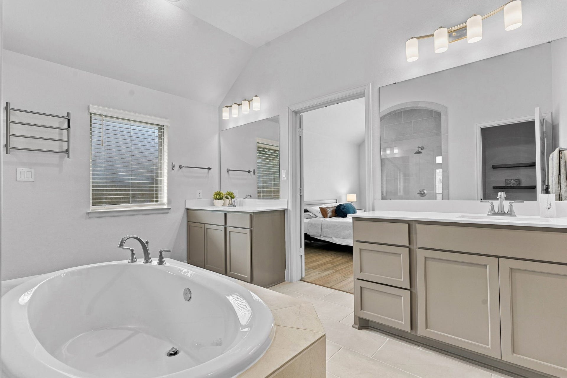 2110 Bronze Creek Lane, Rosenberg, TX 77469 2110 Bronze Creek Lane, Rosenberg, TX 77469