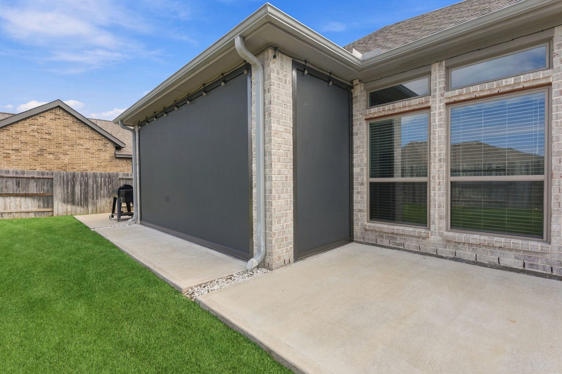 2110 Bronze Creek Lane, Rosenberg, TX 77469 2110 Bronze Creek Lane, Rosenberg, TX 77469