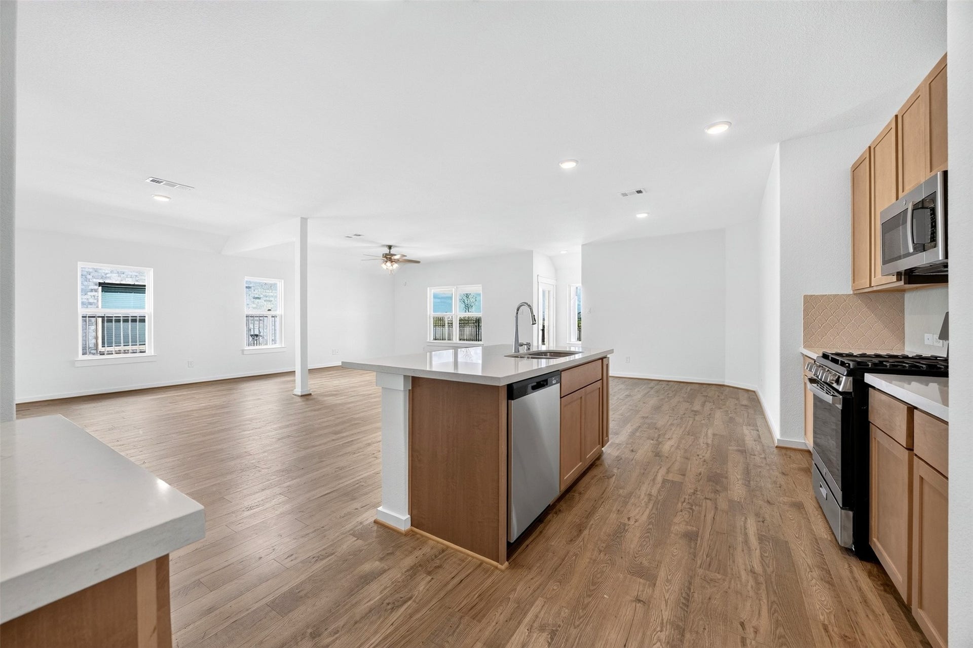 4636 Peony Green Drive, Katy, TX 77493 4636 Peony Green Drive, Katy, TX 77493