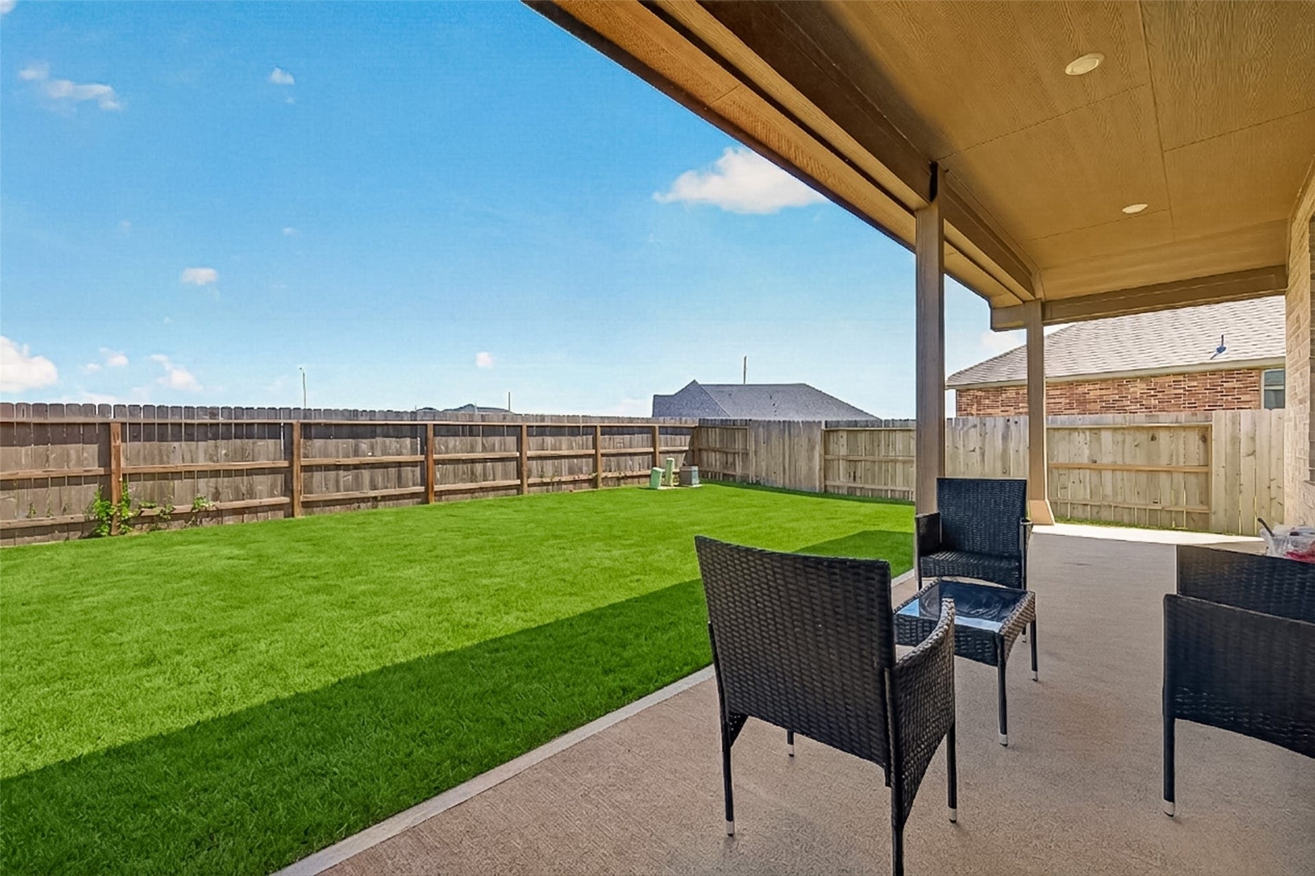 2327 Lily Cove Court, Richmond, TX 77469