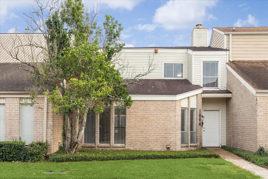 Property photo for 1864 S Gessner Road, Houston, TX
