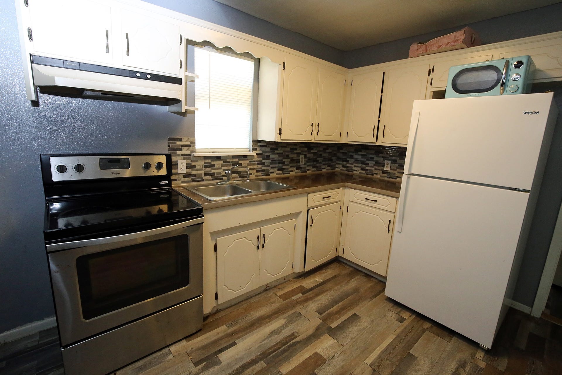 4406 Fm-646 N 1, Santa Fe, TX 77510 Nice Sized Kitchen