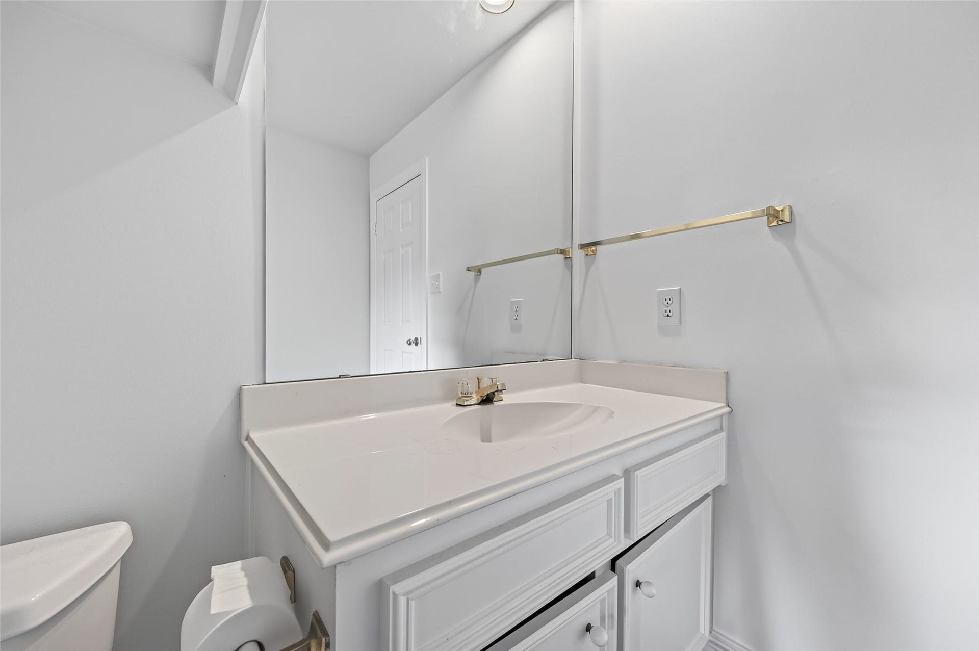 18 Tredington Street, Sugar Land, TX 77479 18 Tredington Street, Sugar Land, TX 77479